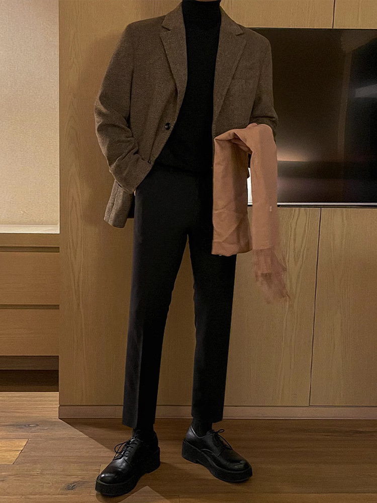 Premium-Feel Casual Winter Thickened Loose-Fit Coat For Men - Image 4