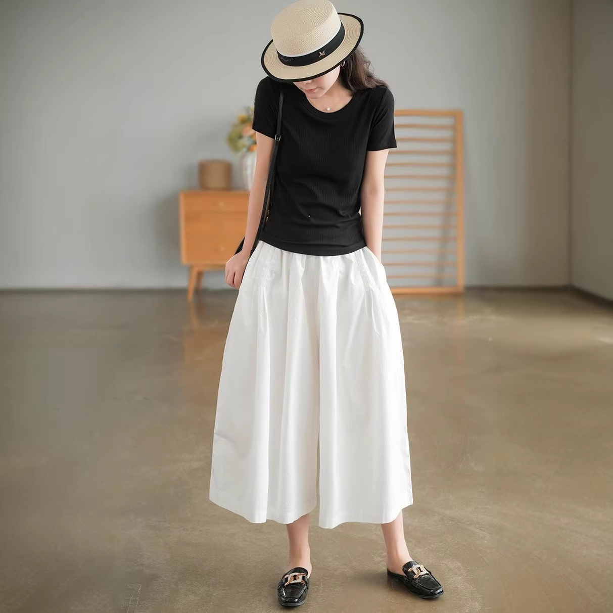 Versatile Casual Pants Loose-fitting Capri Pants For Women - Image 4